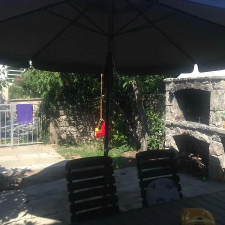 Lili Apartments, Sv Dunata 18 דירה *