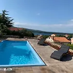 Apartamento Lili Apartments, Sv Dunata 18