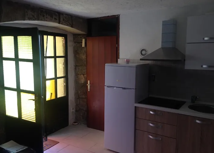 Lili Apartments, Sv Dunata 18 * Kornić