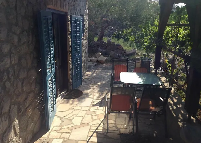 Lili Apartments, Sv Dunata 18 Kornić